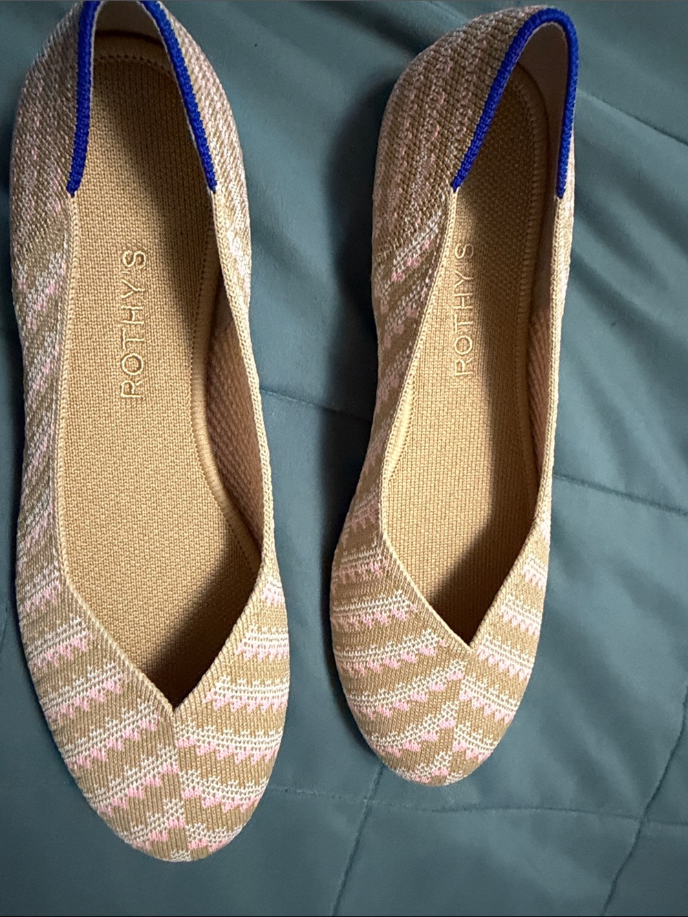 Rothy's Beige and Pink Pointed Knit Flats new no tags